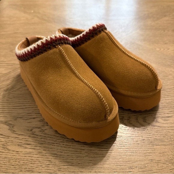 Steve Madden Selena Faux Cognac Chestnut Slip on Cozy Mule Size 5 - Picture 2 of 4